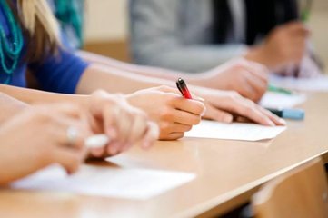 武漢商學(xué)院自考本科會(huì)計(jì)學(xué)專業(yè)學(xué)位課是哪幾門？