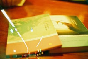 2017年湖北成人學(xué)位英語考試題型是什么樣的？